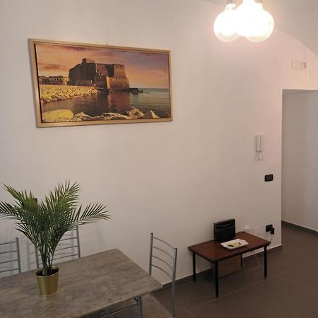 Apartamento Casa Pitloo Nápoles Exterior foto
